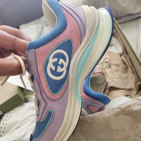 Gucci sneakers